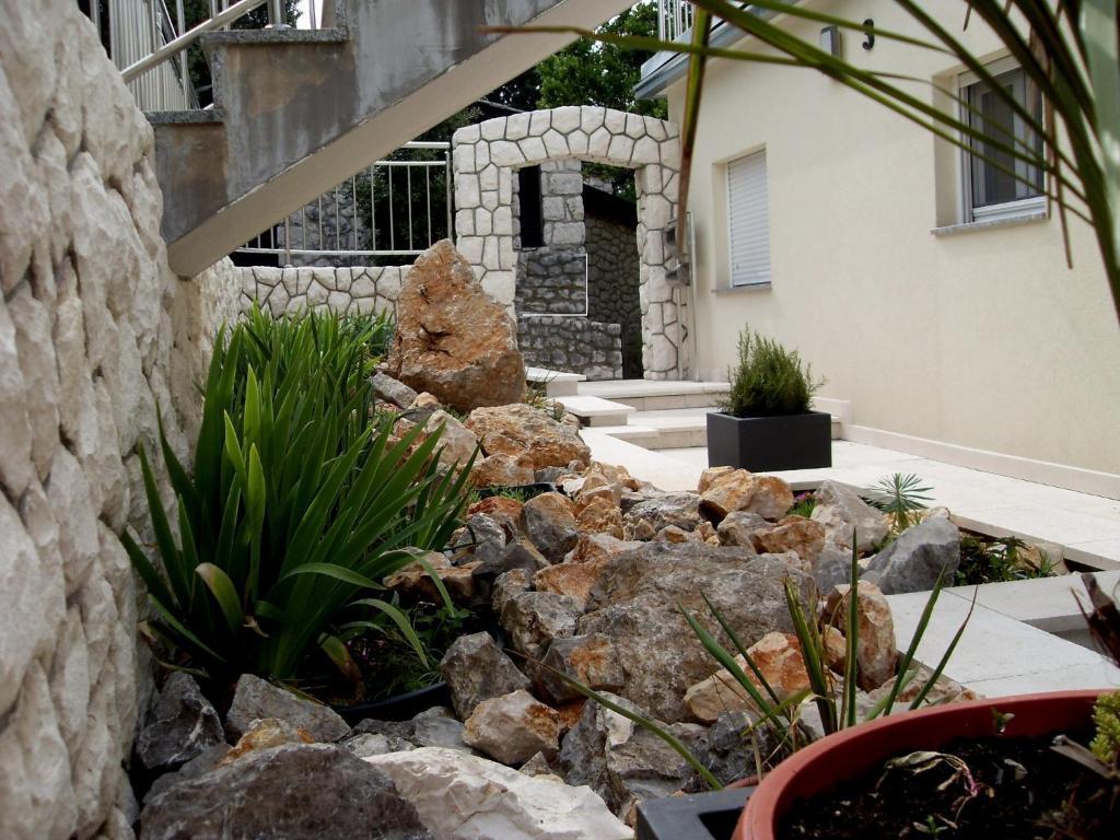Apartments Ilona Novi Vinodolski Exterior foto